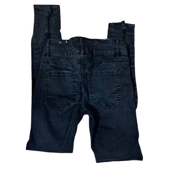 Almost Famous Black Skinny Jeans size00 - Picture 3 of 6